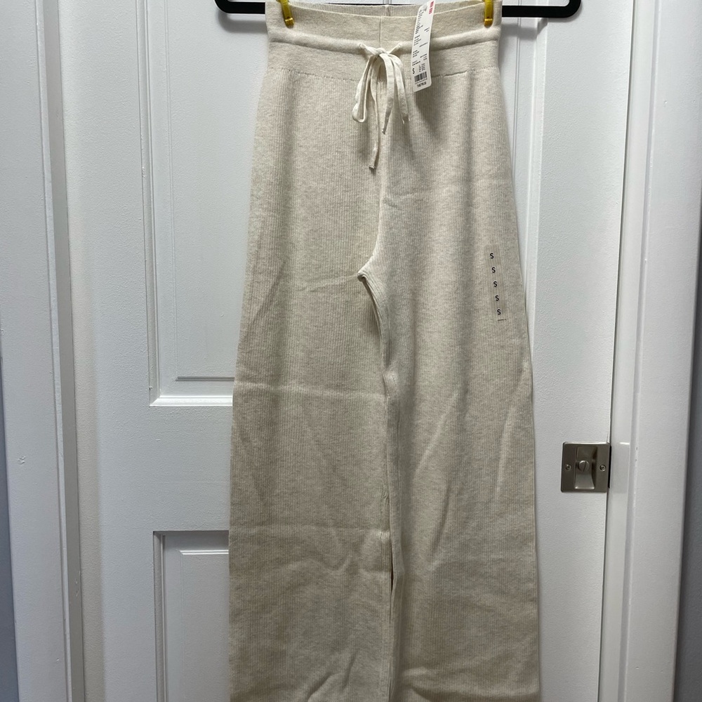 Uniqlo pants